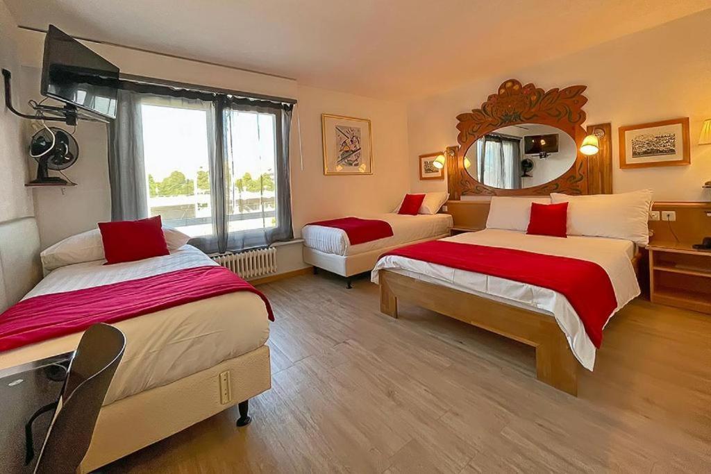 Hotel Des Alpes Bulle Center Zewnętrze zdjęcie